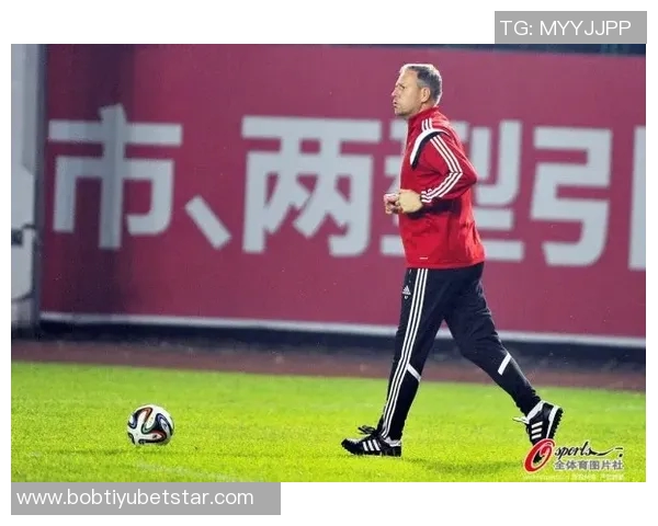 达格利什称赞维尔茨球场智慧期待他与队友默契配合提升表现 达格利什称赞维尔茨球场智慧期待他与队友默契配合提升表现