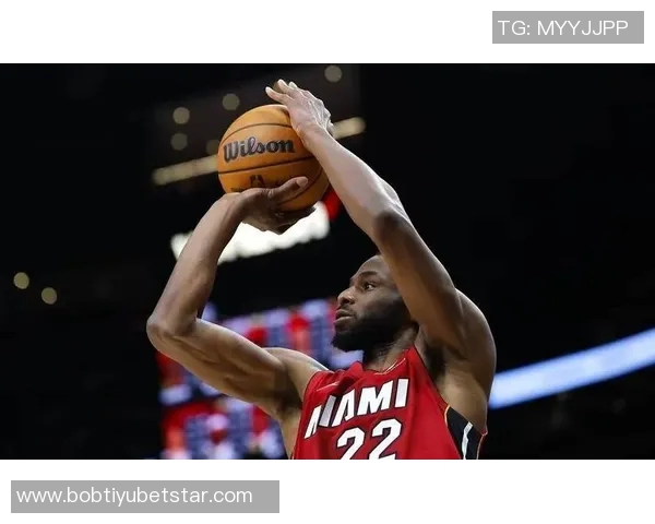 鲍威尔称维金斯性格内向但训练努力能防守多种类型球员 鲍威尔称维金斯性格内向但训练努力能防守多种类型球员