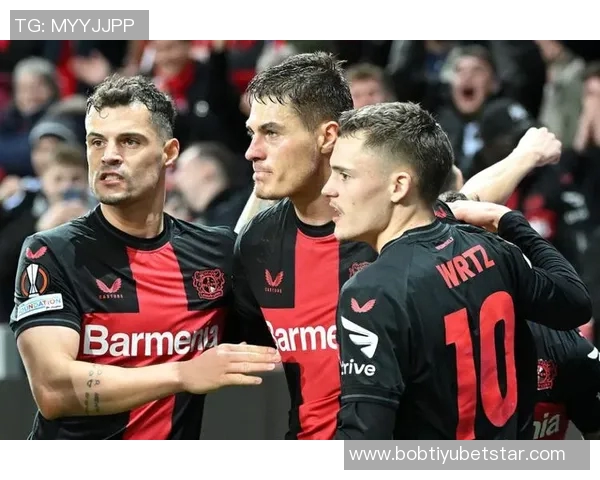 拜仁官方推特发布德甲对阵斯图加特海报基米希与卡尔共同亮相 拜仁官方推特发布德甲对阵斯图加特海报基米希与卡尔共同亮相