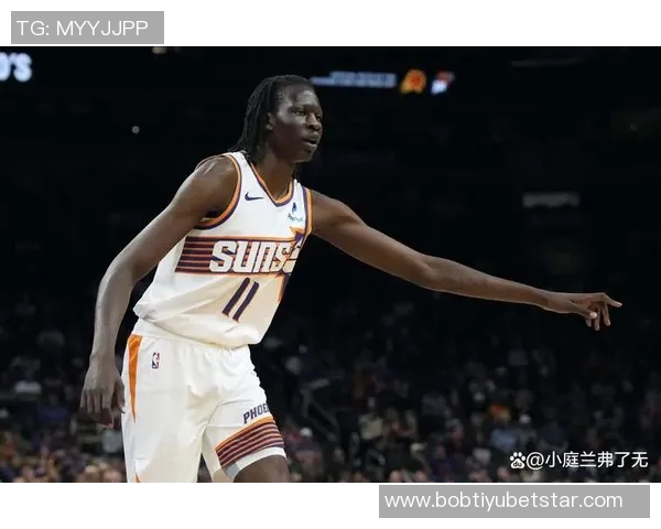 太阳主帅称弗莱明场上位置不够明确但展现出顶级运动能力